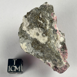 Pyroxmangite, Brazil