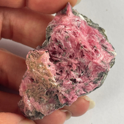 Pyroxmangite, Brazil