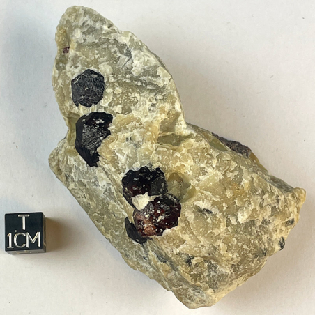 Almandine garnet, Democratic of Congo