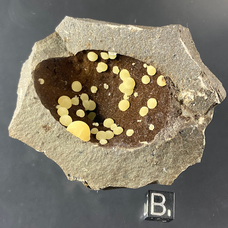 Calcite on Basalt, Italy