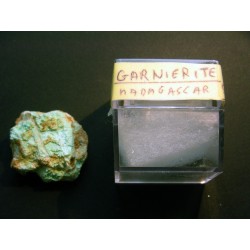 Garnierite