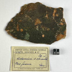 Adamine and Olivenite, Cap Garonne, Var, France