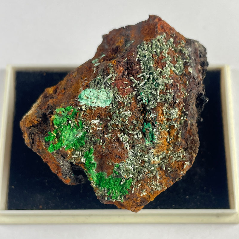 Olivénite et Conichalcite, Grèce