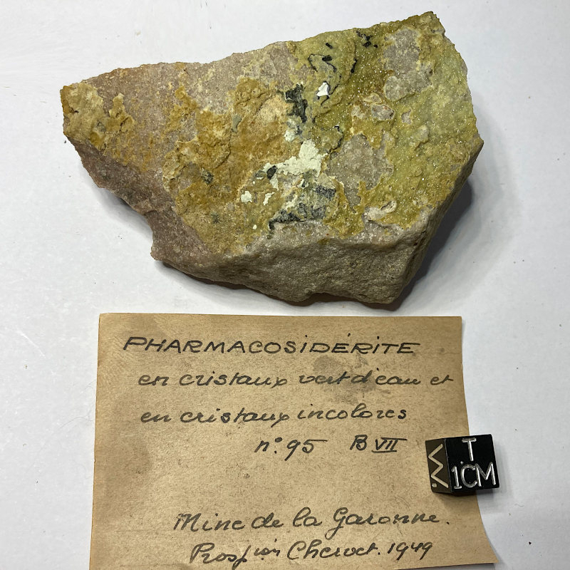 Pharmacosidérite, Mine de la Garonne, France