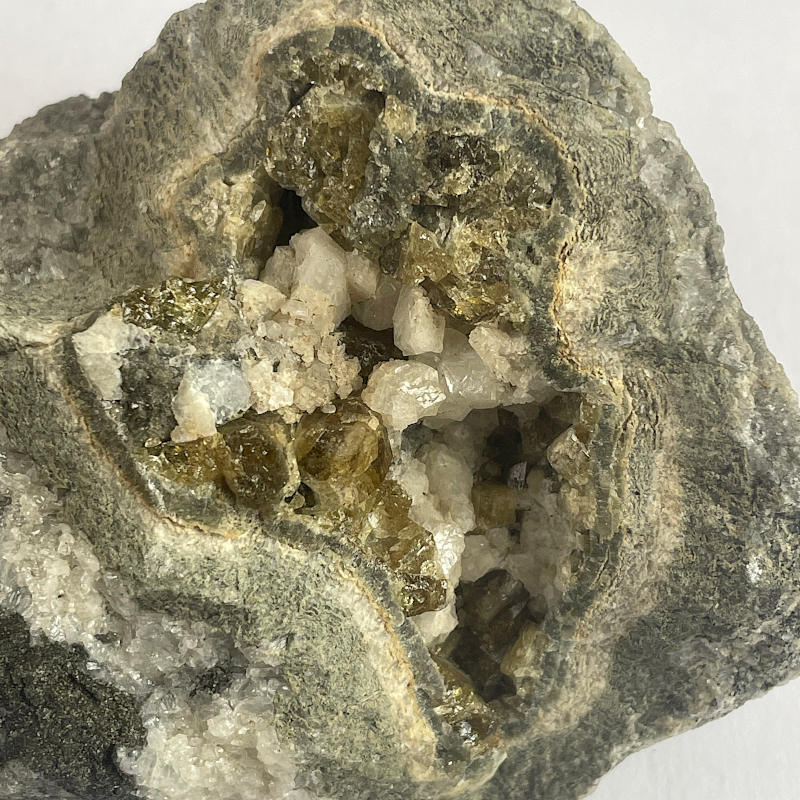 Méionite, Italie