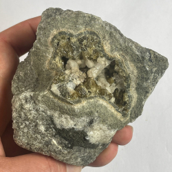 Méionite, Italie