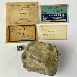 Yttrofluorite, Suède