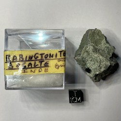 Babingtonite