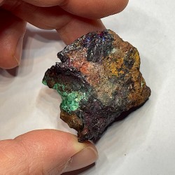 Cuprite et Brochantite