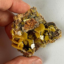 Wulfenite