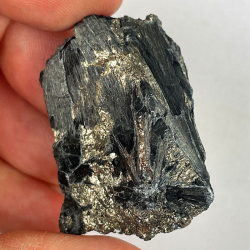 Ludwigite from Brosso