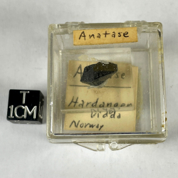 Anatase from Norway