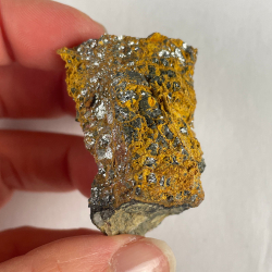 Karibibite, Schneiderhohnite and Löllingite, Brazil