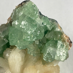 Apophillite and Stilbite, Poona, India. 